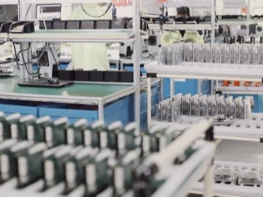 機(jī)器人生產(chǎn)如何實(shí)現(xiàn)快省穩(wěn)——對(duì)話快倉鐵三角